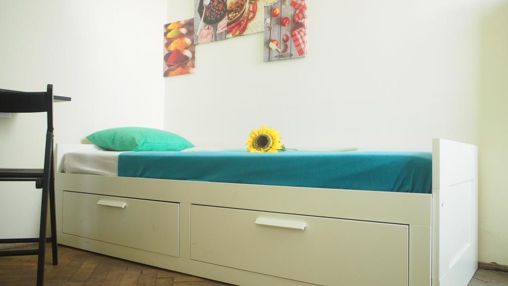 Hostel Krakow Color Sarego Krakau Kamer foto